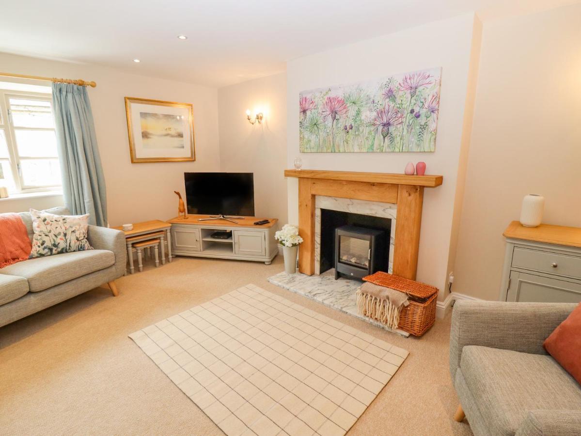 The Loft Apartment Stow-on-the-Wold ภายนอก รูปภาพ